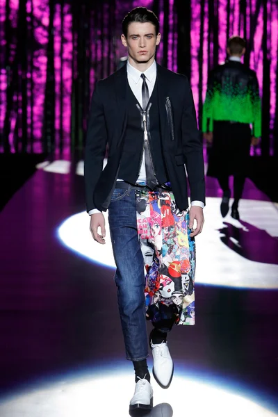 Look 21